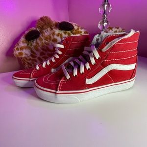 high top skate shoes